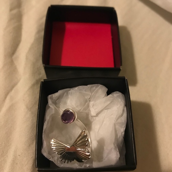 Avon Butterfly Ring - Picture 2 of 3